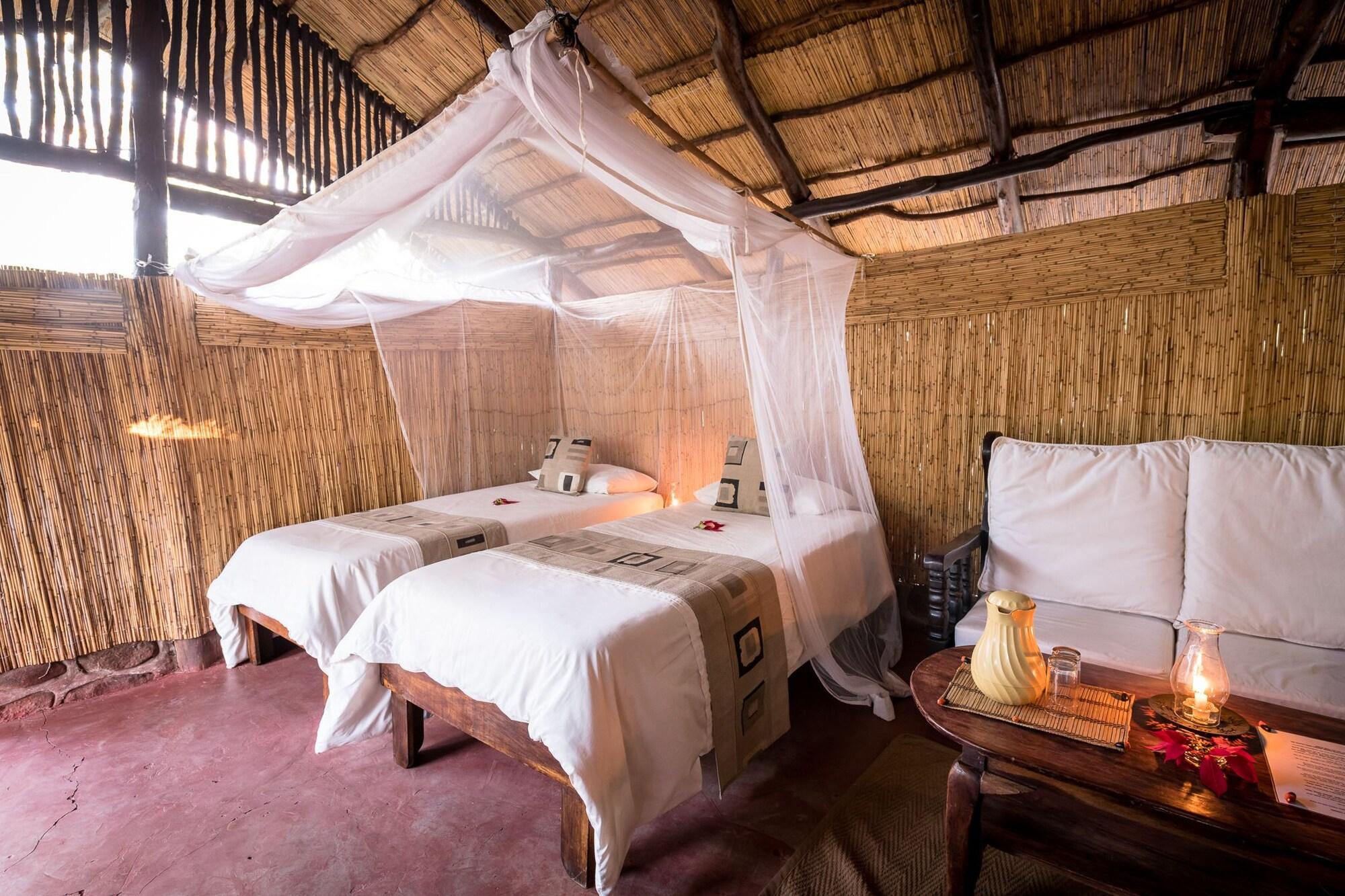 Taita Falcon Lodge Mukuni 外观 照片